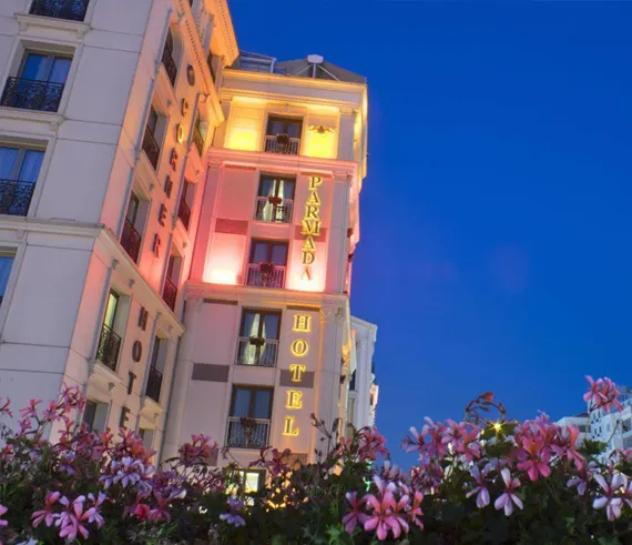 Parmada Hotel Old City